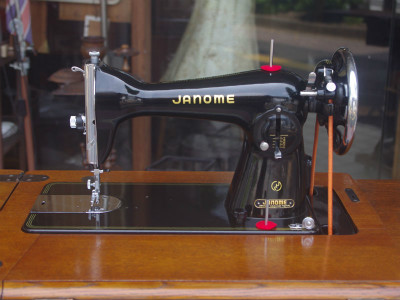 静音！Janome ジャノメ製 家庭用足踏みミシン