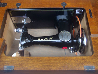 静音！Janome ジャノメ製 家庭用足踏みミシン