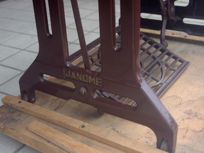 静音！Janome ジャノメ製 家庭用足踏みミシン