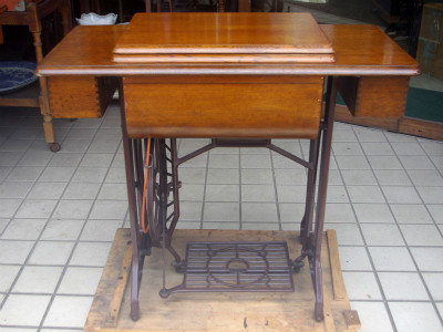 静音！Janome ジャノメ製 家庭用足踏みミシン