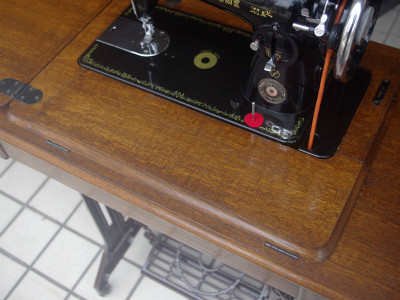 Janome ジャノメ製 家庭用足踏みミシン