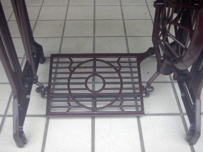 Janome ジャノメ製 家庭用足踏みミシン