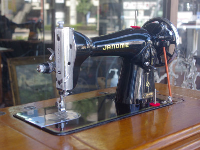 Janome ジャノメ製 家庭用足踏みミシン