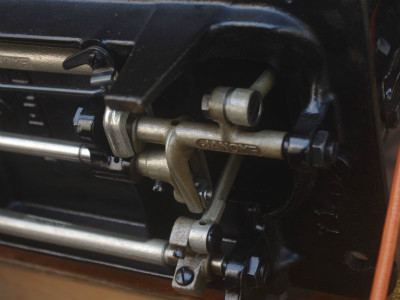 Janome ジャノメ製 家庭用足踏みミシン