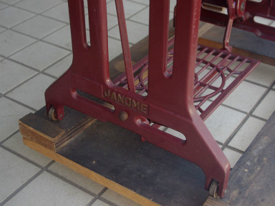 Janome ジャノメ製 家庭用足踏みミシン