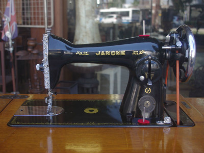 Janome ジャノメ製 家庭用足踏みミシン