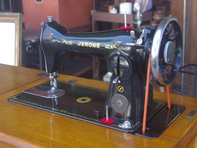 Janome ジャノメ製 家庭用足踏みミシン