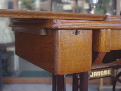 Janome ジャノメ製 家庭用足踏みミシン