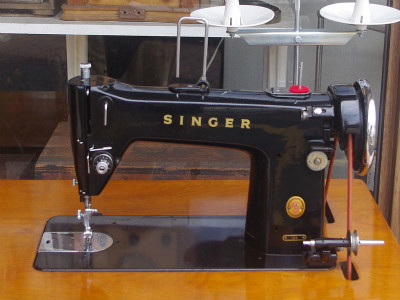SINGER 188 シンガー製 職業用足踏みミシン 糸立て付