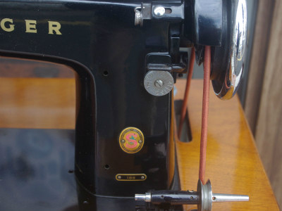 SINGER 188 シンガー製 職業用足踏みミシン 糸立て付