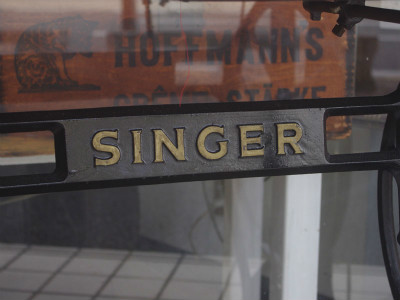 SINGER 188 シンガー製 職業用足踏みミシン 糸立て付