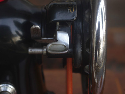 BROTHER ブラザー製 家庭用足踏みミシン