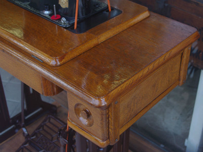 BROTHER ブラザー製 家庭用足踏みミシン