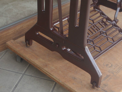 BROTHER ブラザー製 家庭用足踏みミシン