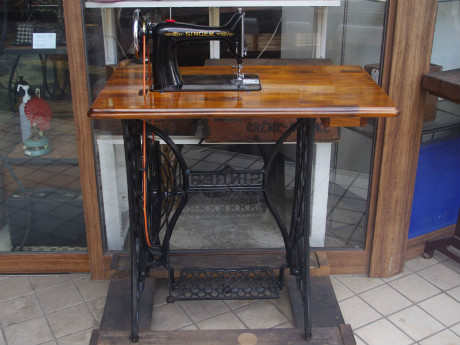 SINGER 99K シンガー製 コンパクト 足踏みミシン