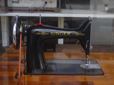 SINGER 99K シンガー製 コンパクト 足踏みミシン