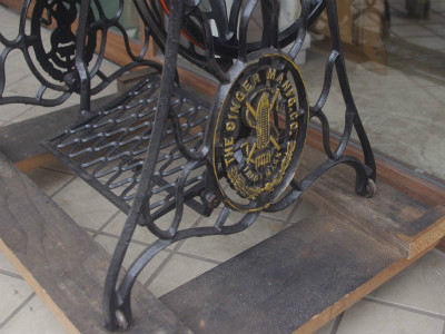 SINGER 99K シンガー製 コンパクト 足踏みミシン