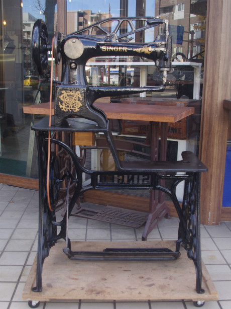 SINGER 29-4 シンガー製 八方ミシン
