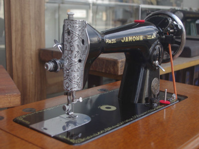 Janome ジャノメ製 家庭用足踏みミシン