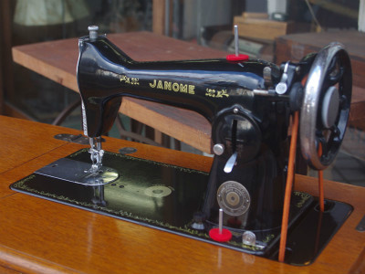 Janome ジャノメ製 家庭用足踏みミシン