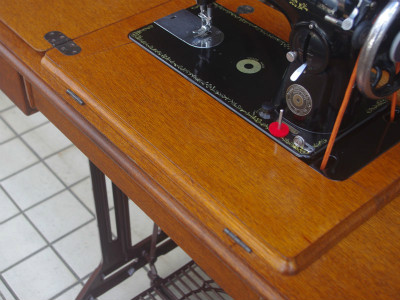 Janome ジャノメ製 家庭用足踏みミシン