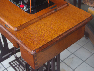 Janome ジャノメ製 家庭用足踏みミシン