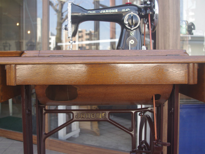 Janome ジャノメ製 家庭用足踏みミシン