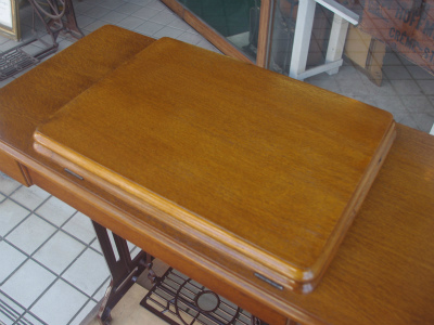 Janome ジャノメ製 家庭用足踏みミシン