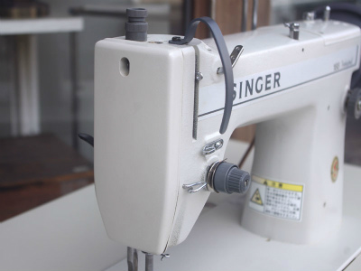 SINGER 188 professional 希少な白！シンガー製 職業用足踏みミシン