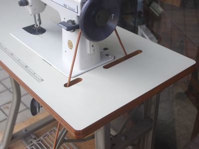 SINGER 188 professional 希少な白！シンガー製 職業用足踏みミシン