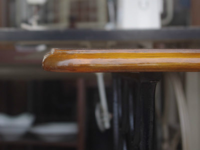 SINGER シンガー足踏みミシンの鉄脚テーブル