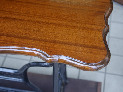 SINGER シンガー足踏みミシンの鉄脚テーブル